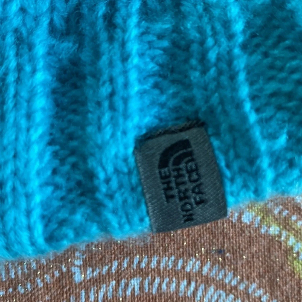 NORTH face lined girls blue hat never worn